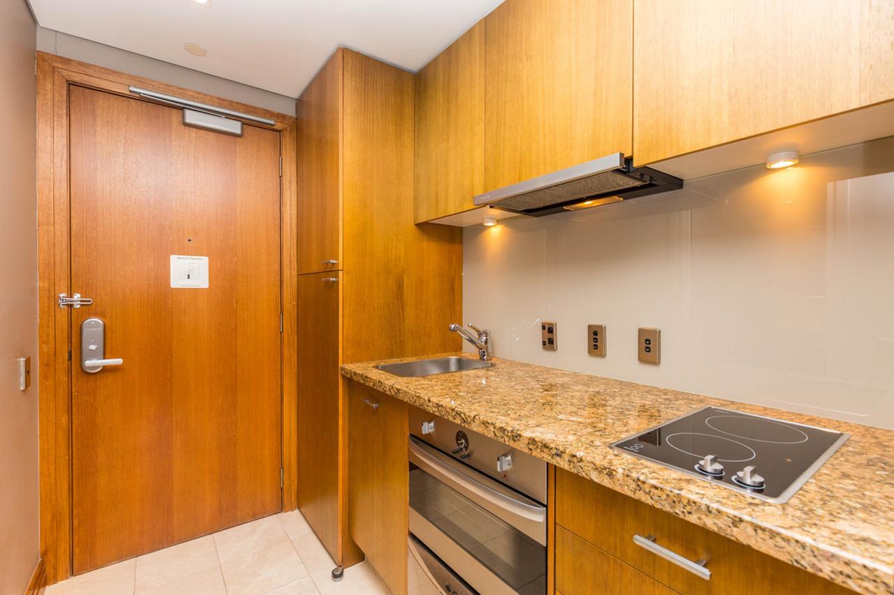 Stylish Central City Apartment With Pool And Gym Auckland Exterior photo